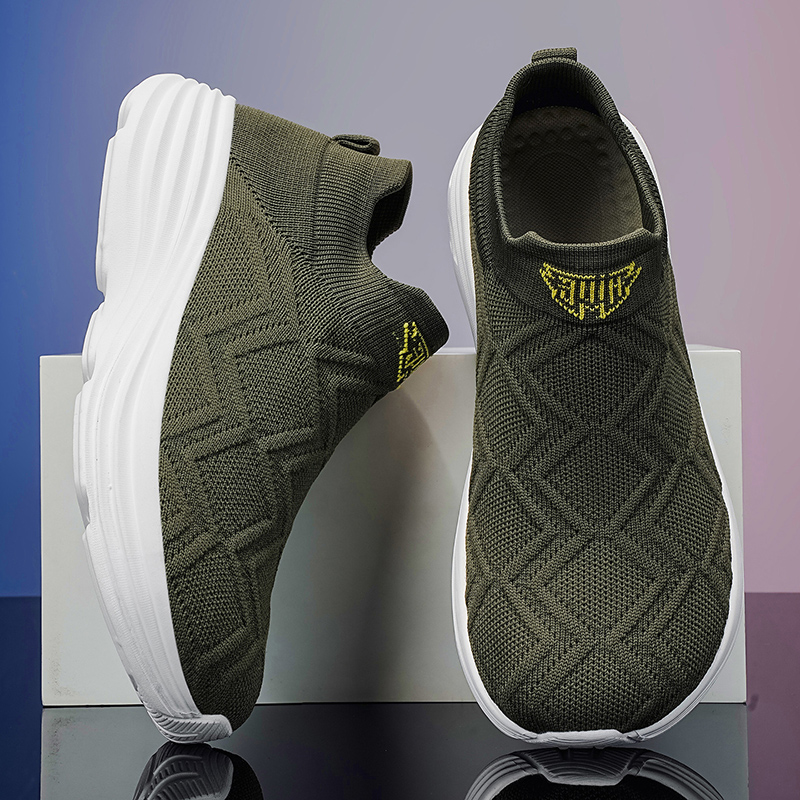 Erkekler için Ekstra Geniş, Or - Sneaker Box incelemesi ve fiyatı