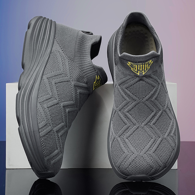 Erkekler için Ekstra Geniş, Or - Sneaker Box incelemesi ve fiyatı